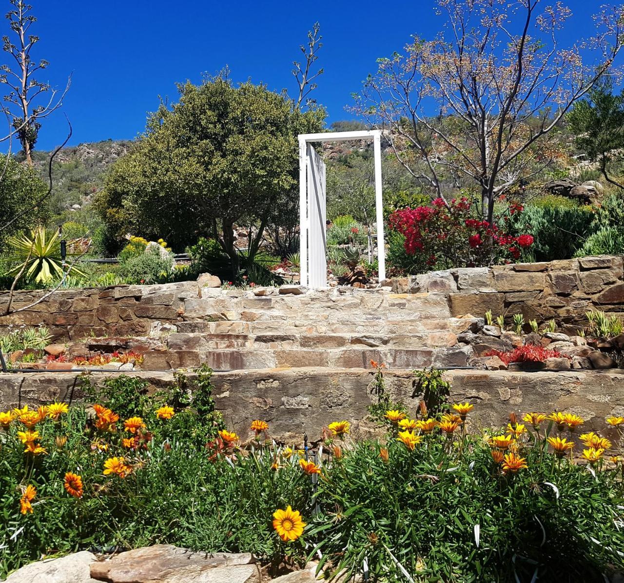 Appartamento Montagu Little Sanctuary - Hot Spring Access At Reduced Price Esterno foto